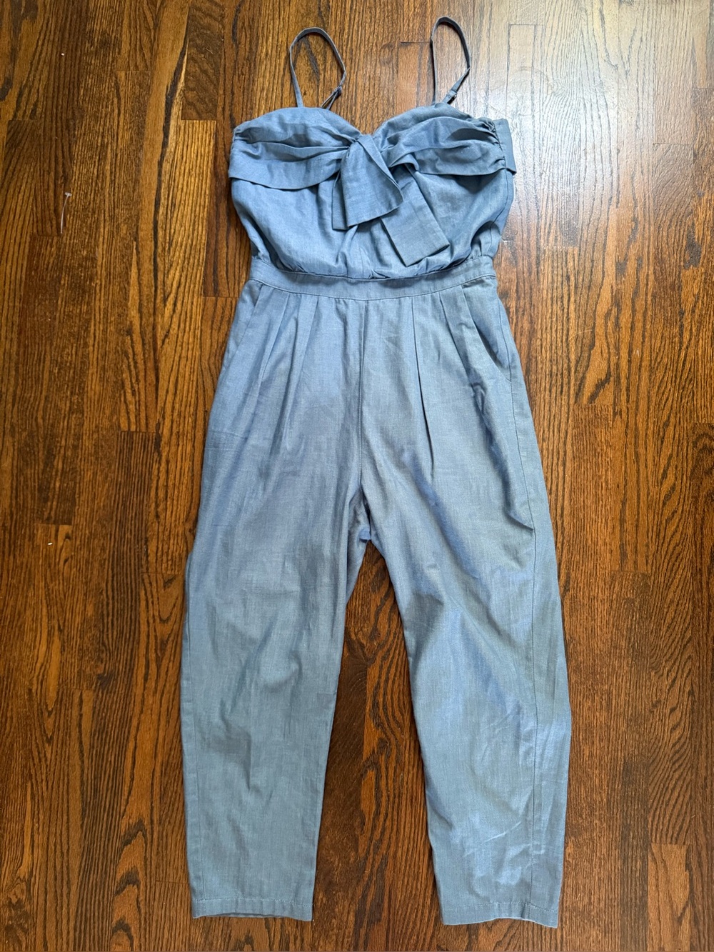 Jill Stuart Blue Jumpsuit with Pockets! Size Small Lightweight Denim Look